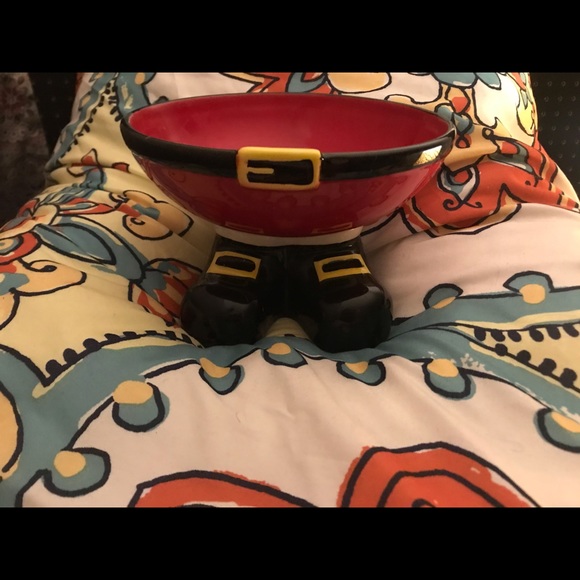 ‼️PRE-OWNED‼️Ceramic Santa Bowl 🍲